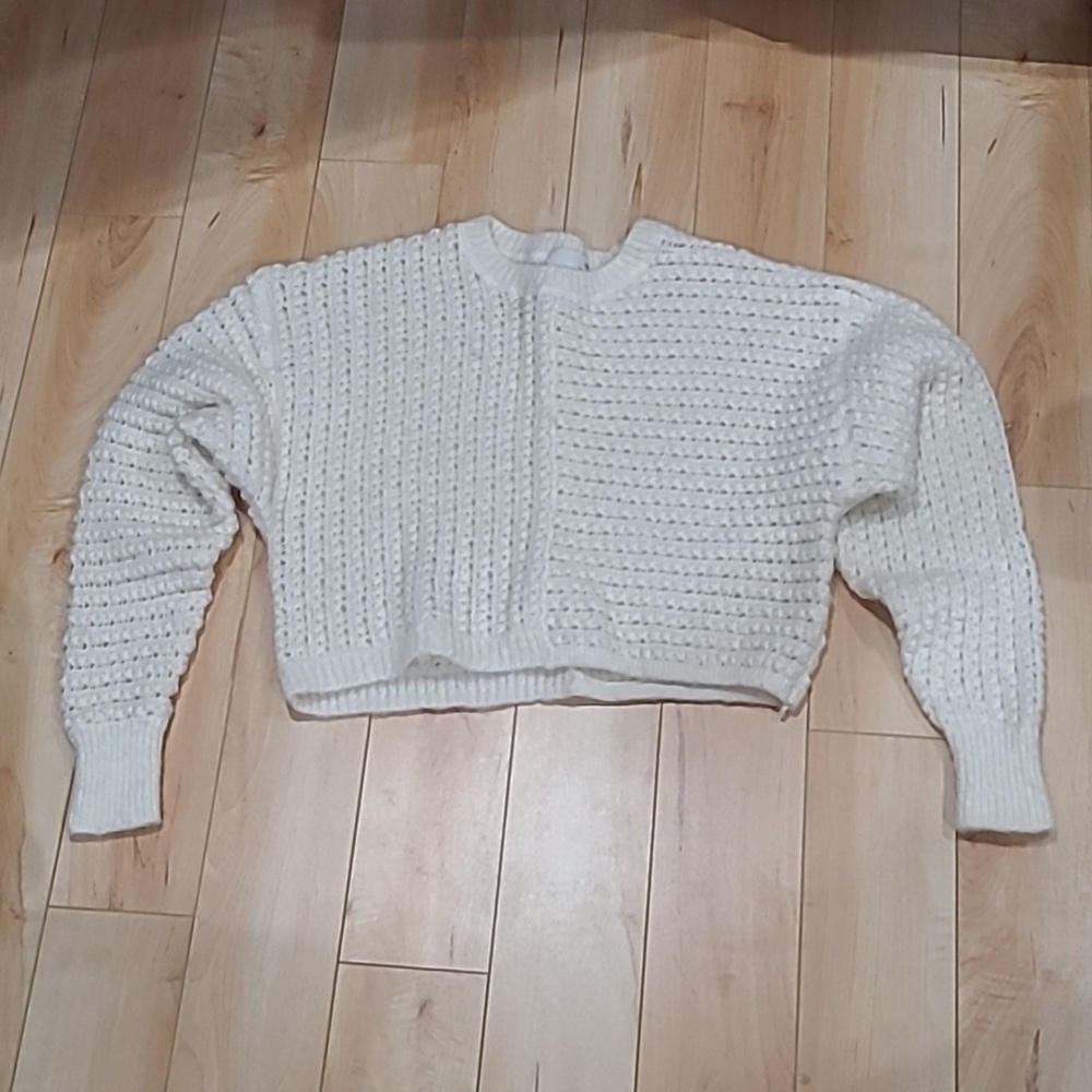 Wilfred women's size small beige knit sweater